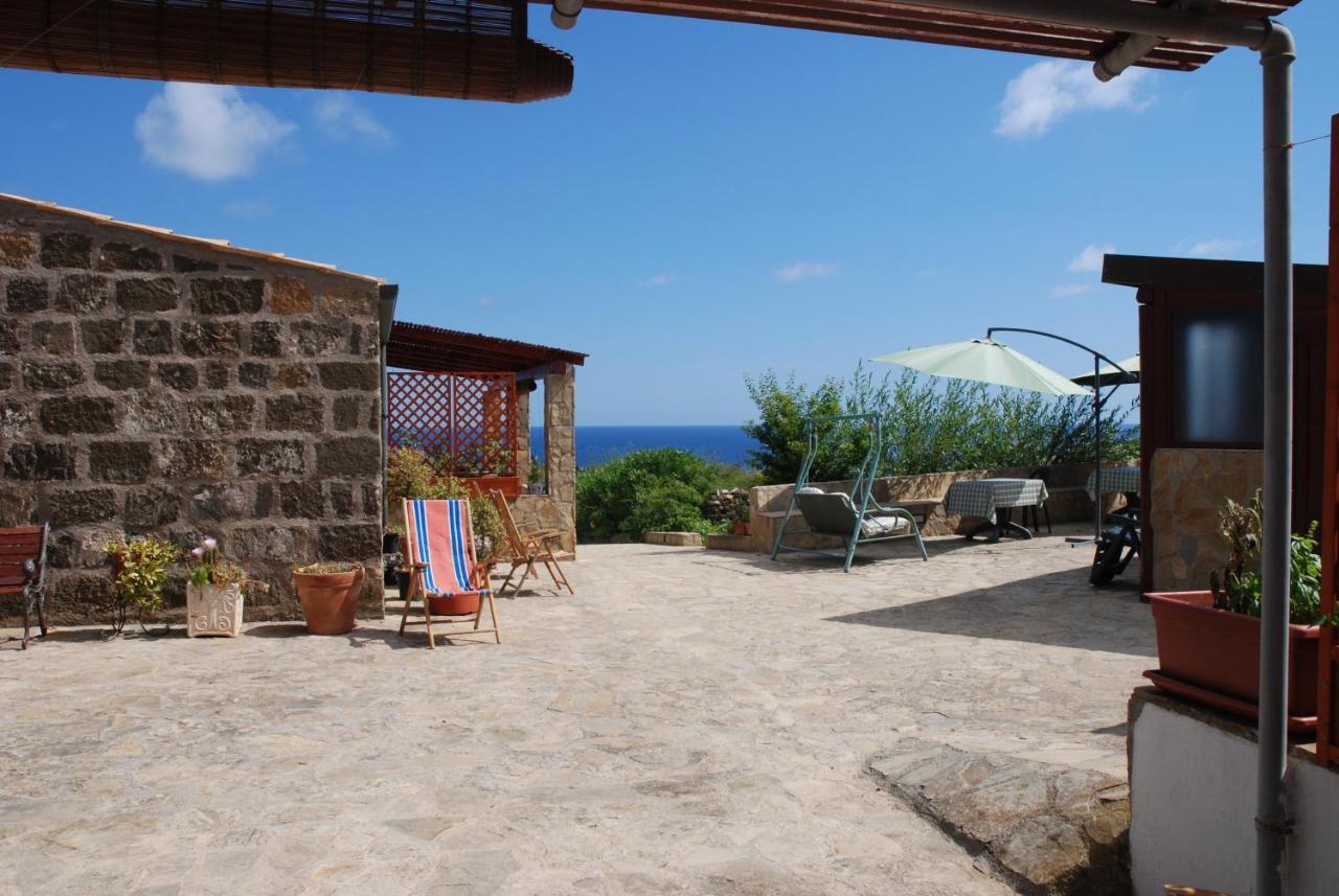 Case Vacanze La Cernia Bruna Isola di Ustica Buitenkant foto