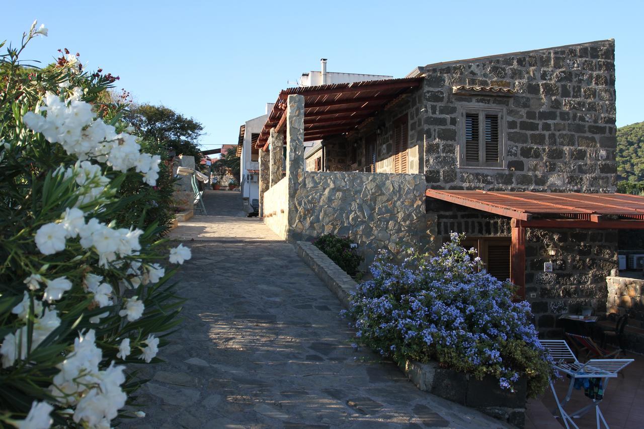 Case Vacanze La Cernia Bruna Isola di Ustica Buitenkant foto